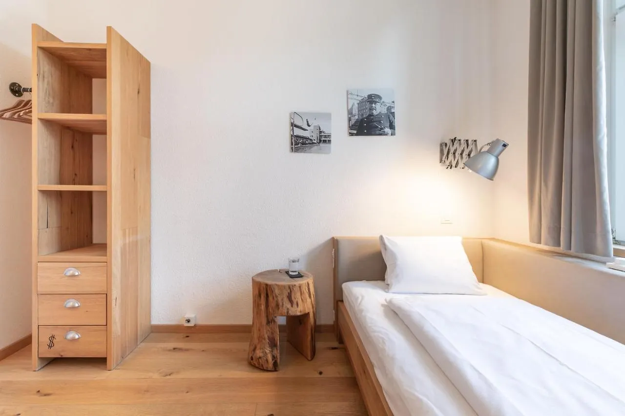 Alpenblick Bern - Kind Of A Hotel