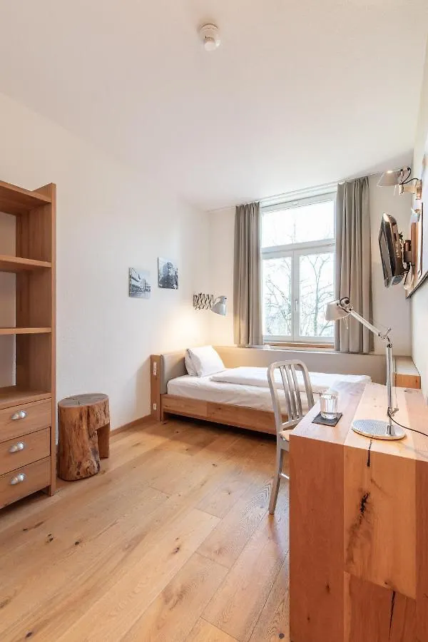 Alpenblick Bern - Kind Of A Hotel Suiza